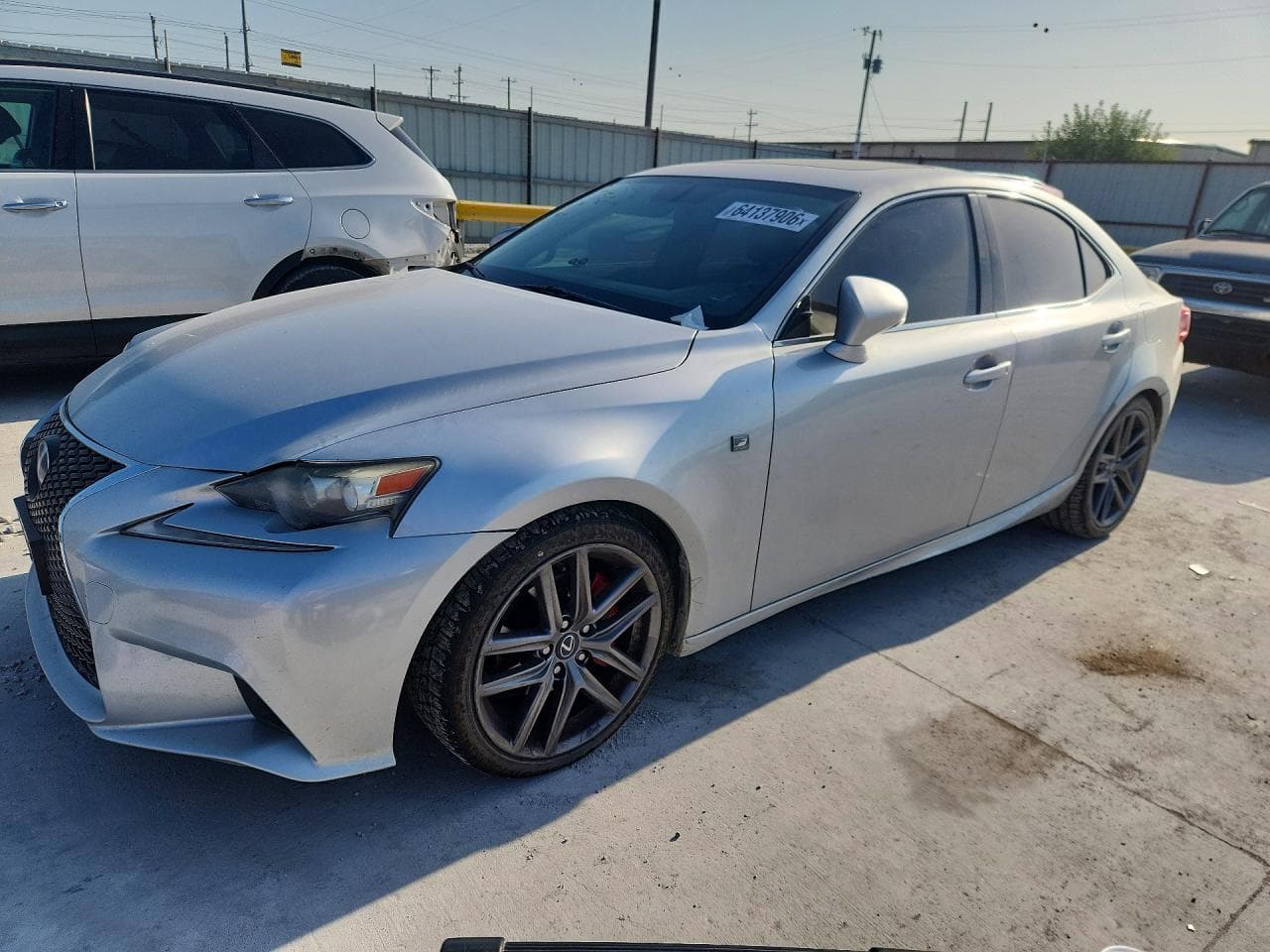 LEXUS IS