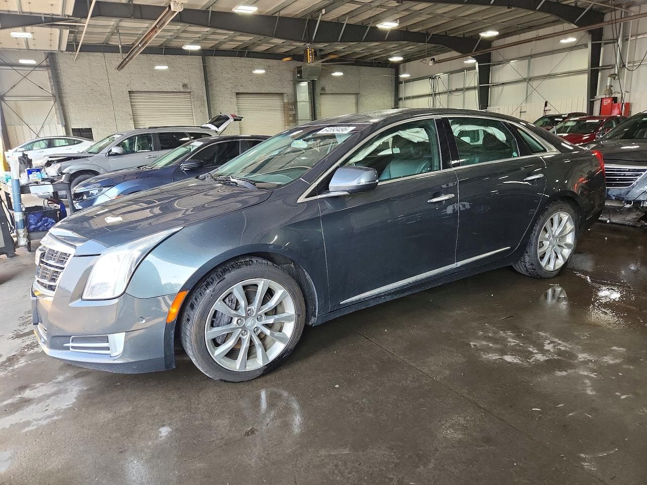 CADILLAC XTS