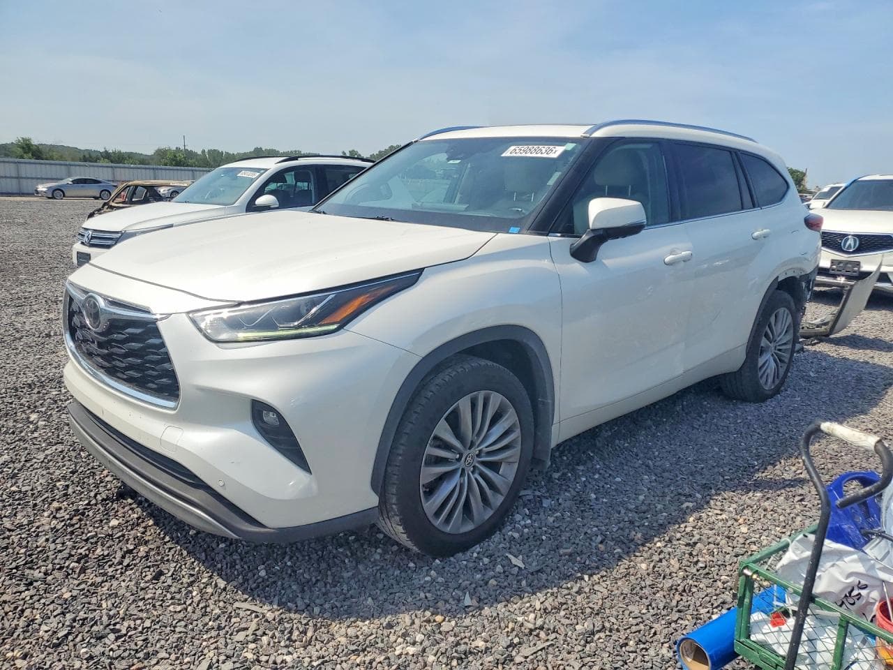 TOYOTA HIGHLANDER