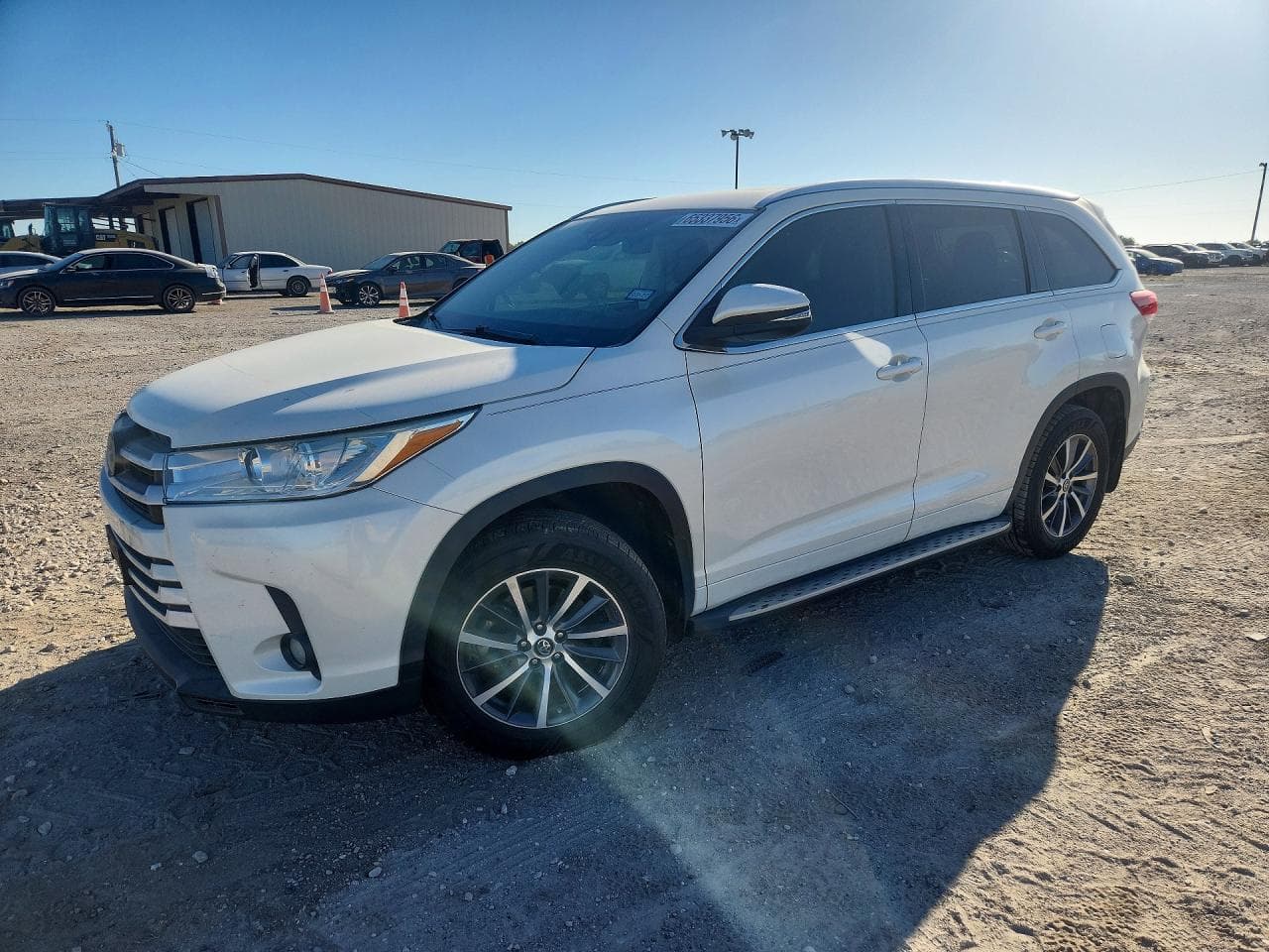 TOYOTA HIGHLANDER