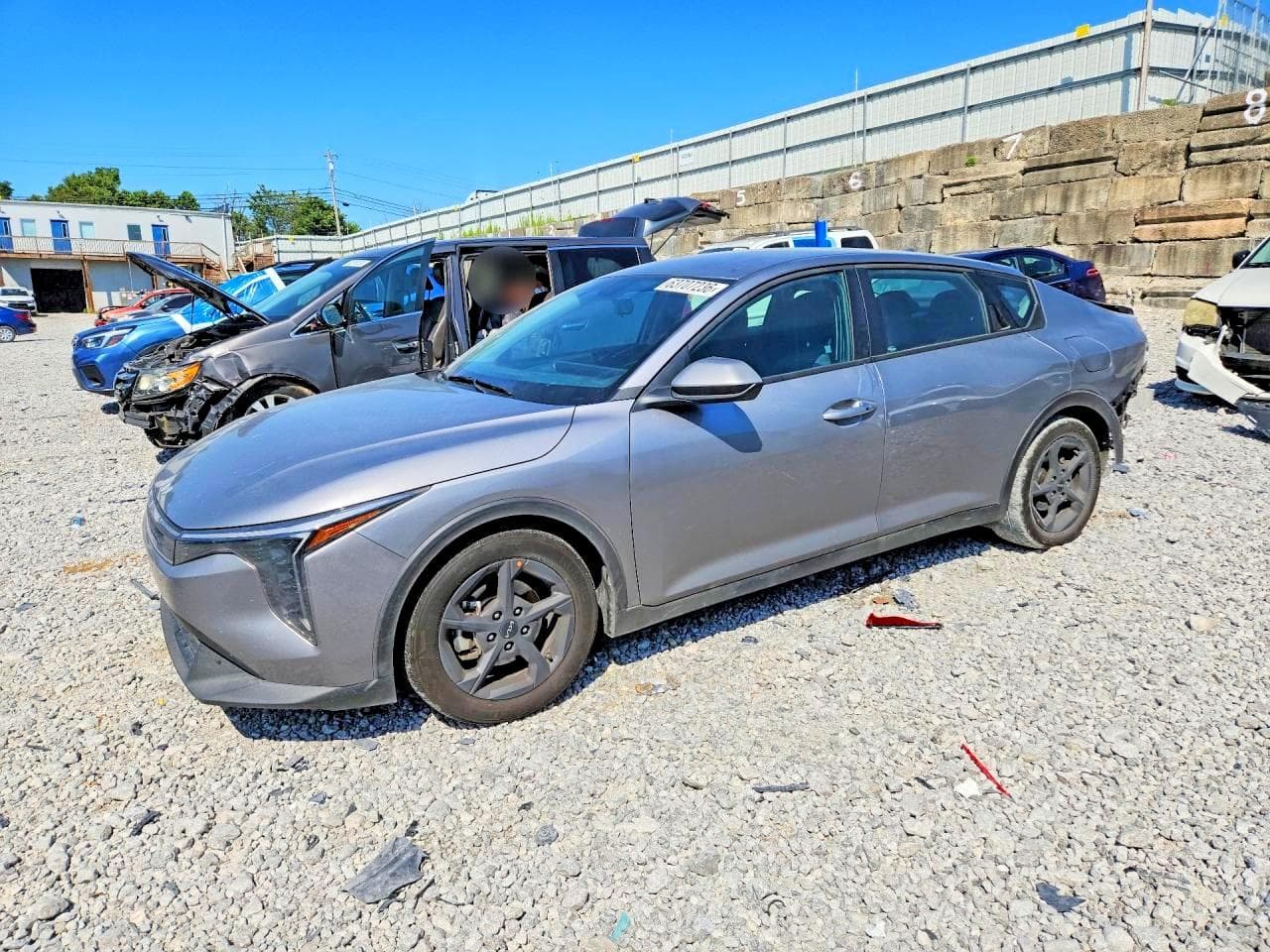 KIA K4