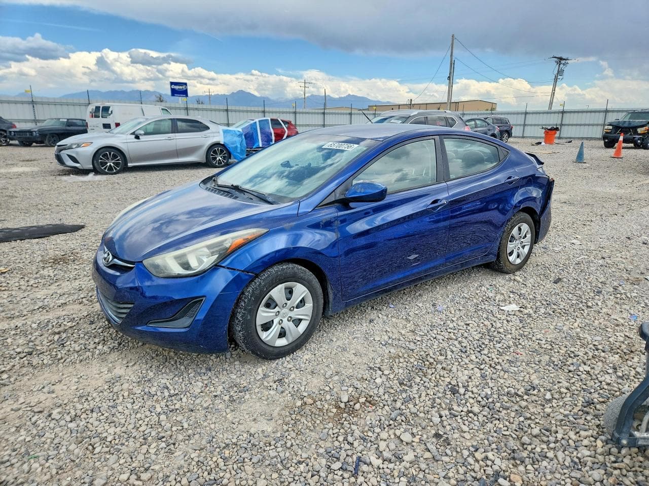 HYUNDAI ELANTRA