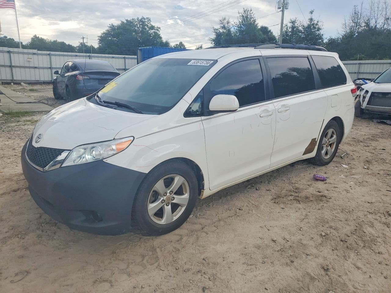 TOYOTA SIENNA