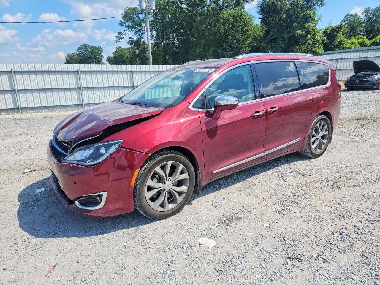 CHRYSLER PACIFICA