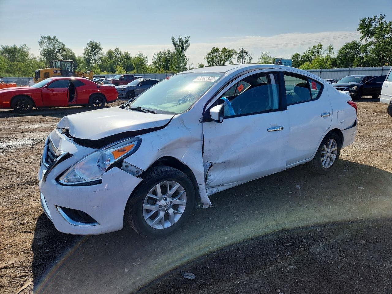 NISSAN VERSA