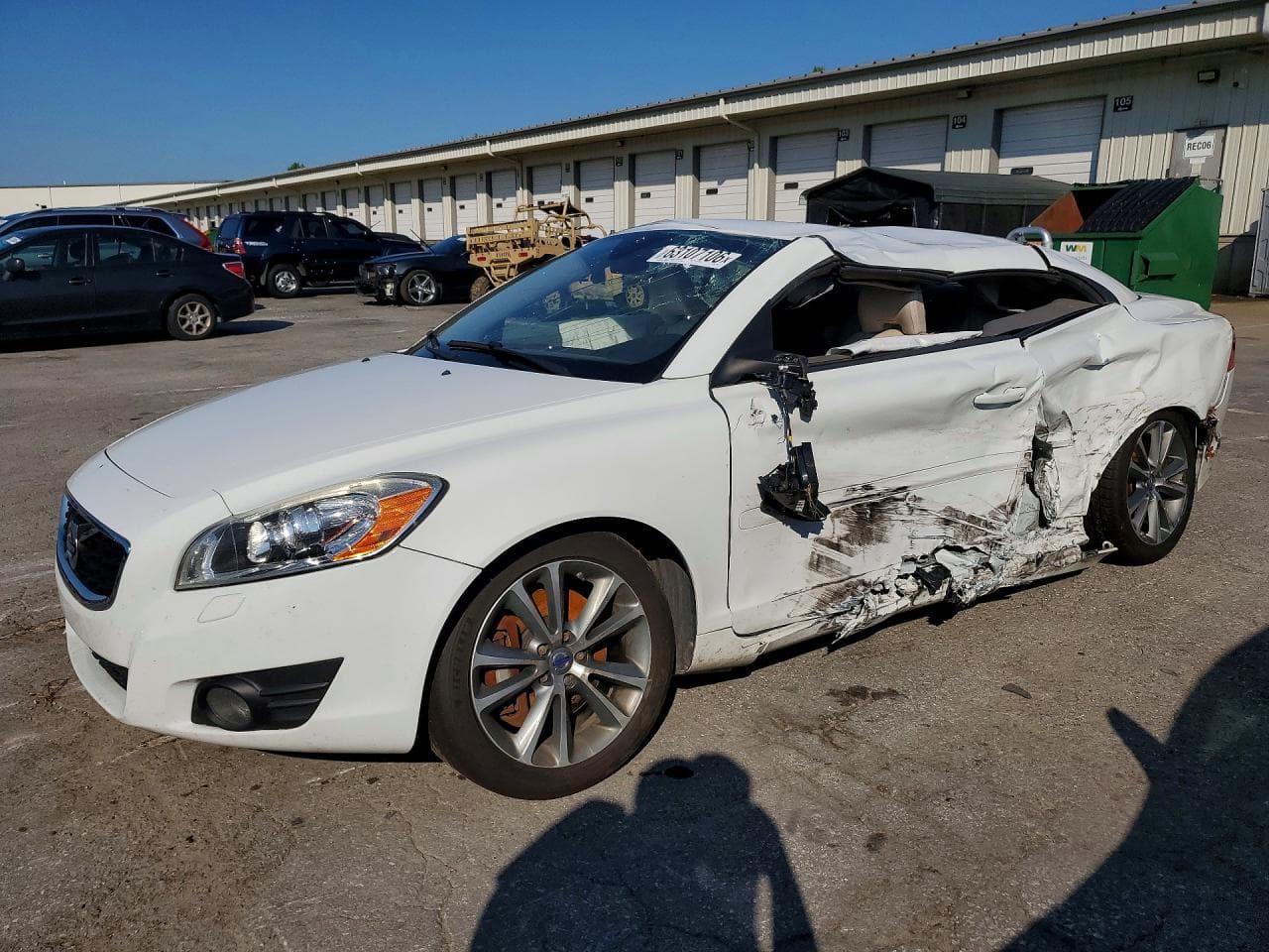2013 VOLVO C70