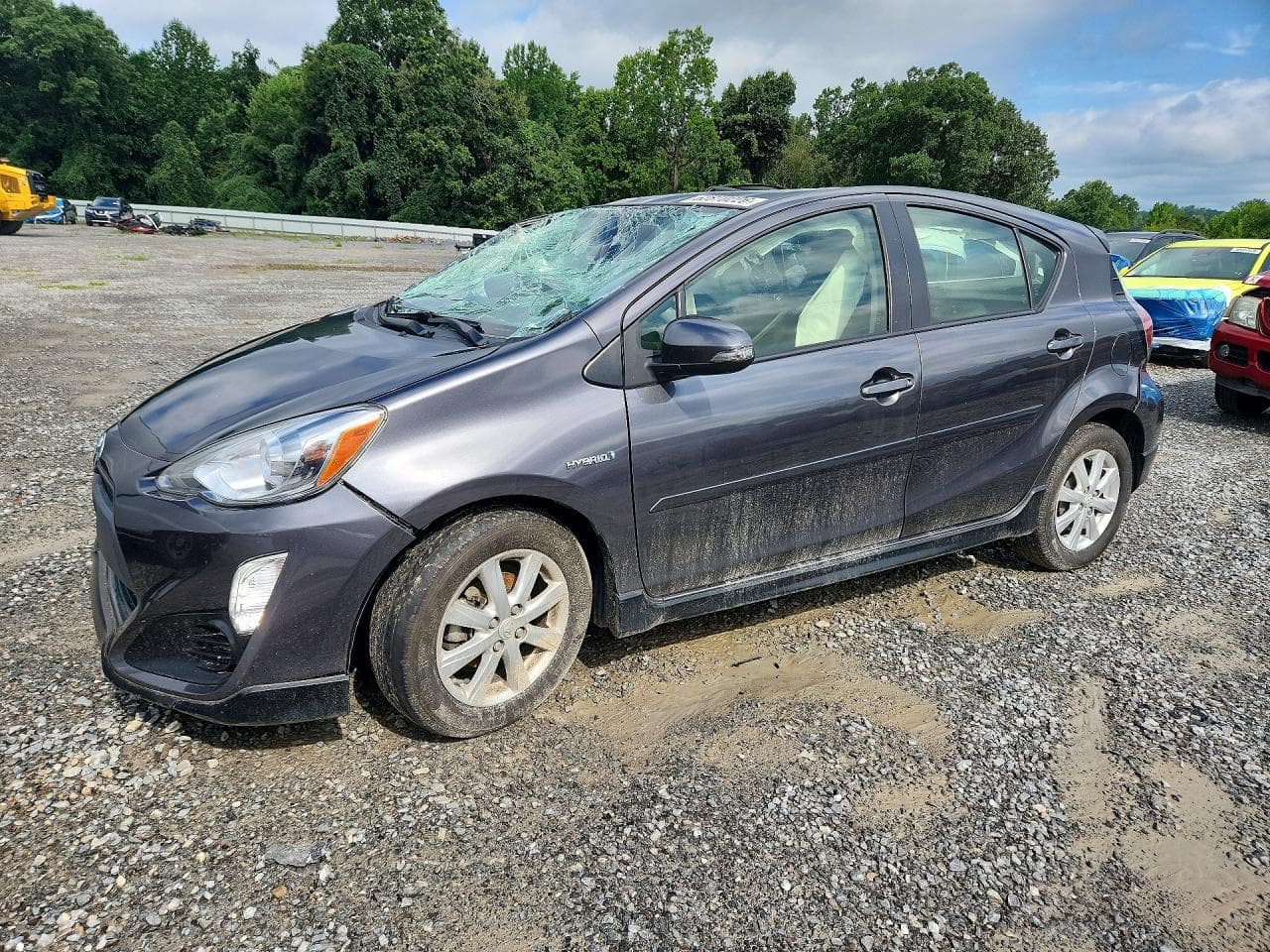 TOYOTA PRIUS C