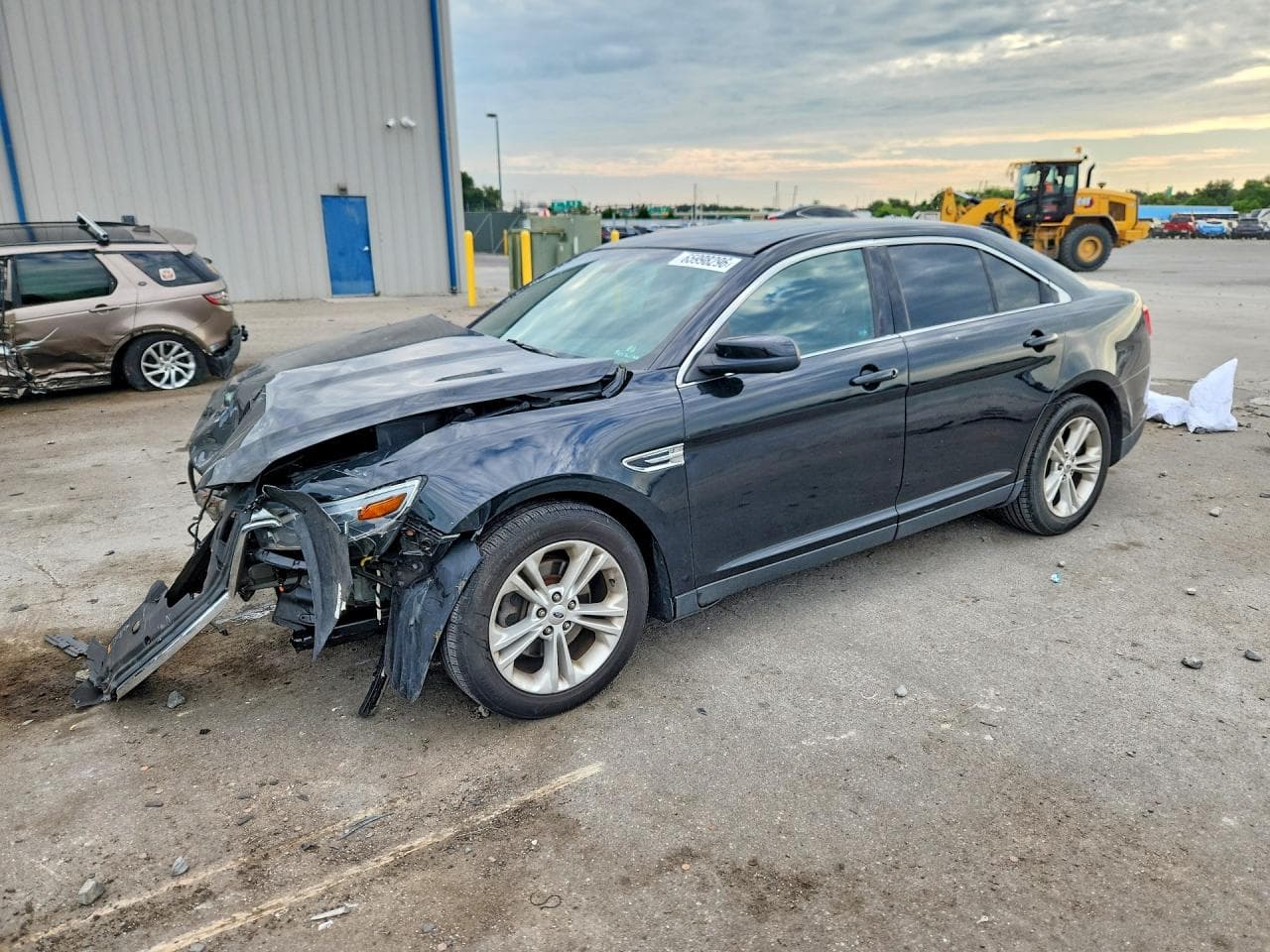 FORD TAURUS