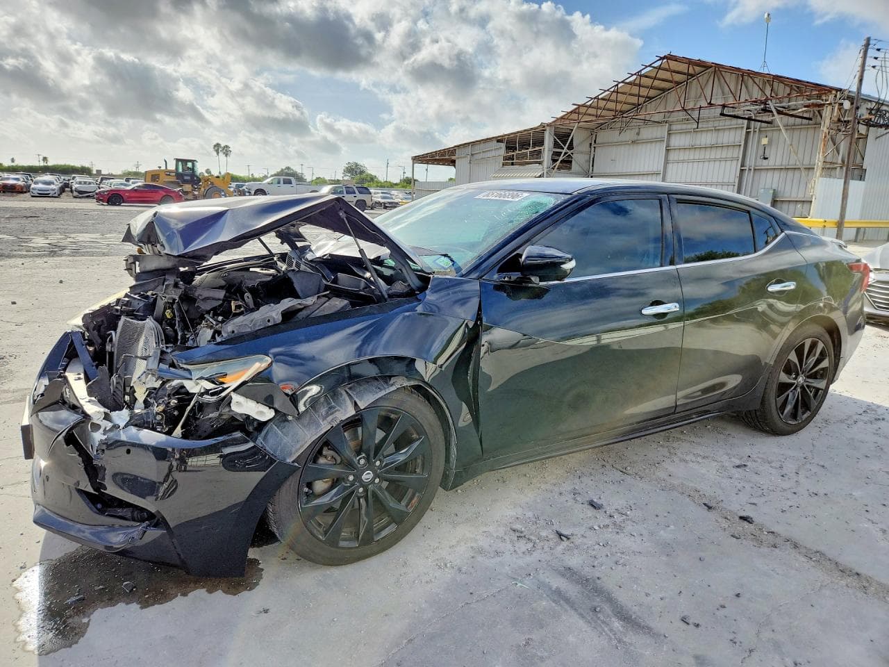 NISSAN MAXIMA