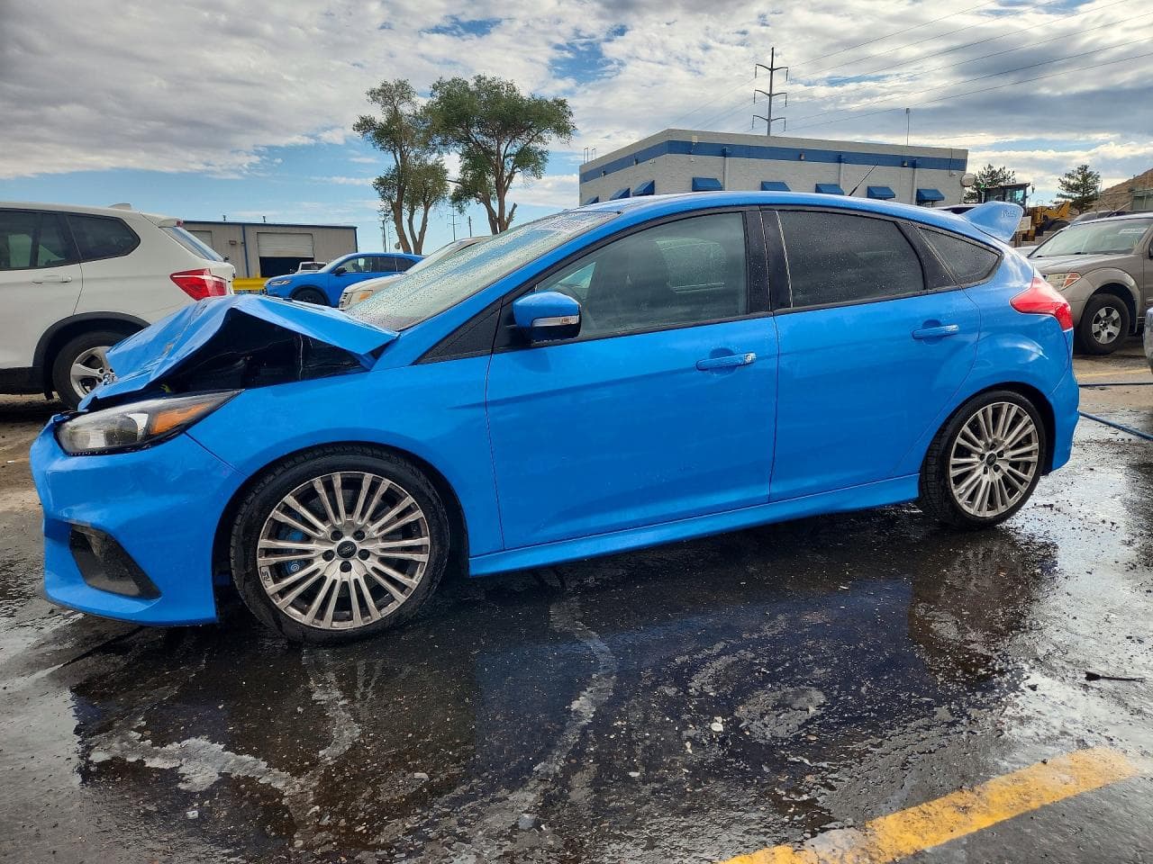FORD FOCUS