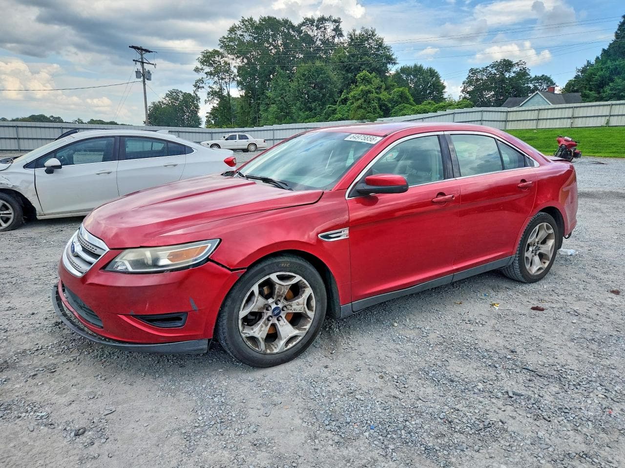 FORD TAURUS