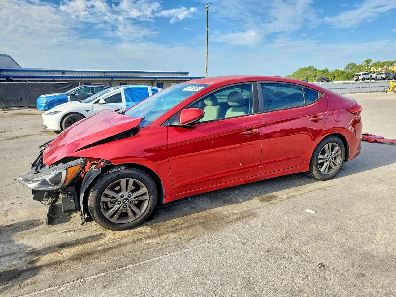 HYUNDAI ELANTRA