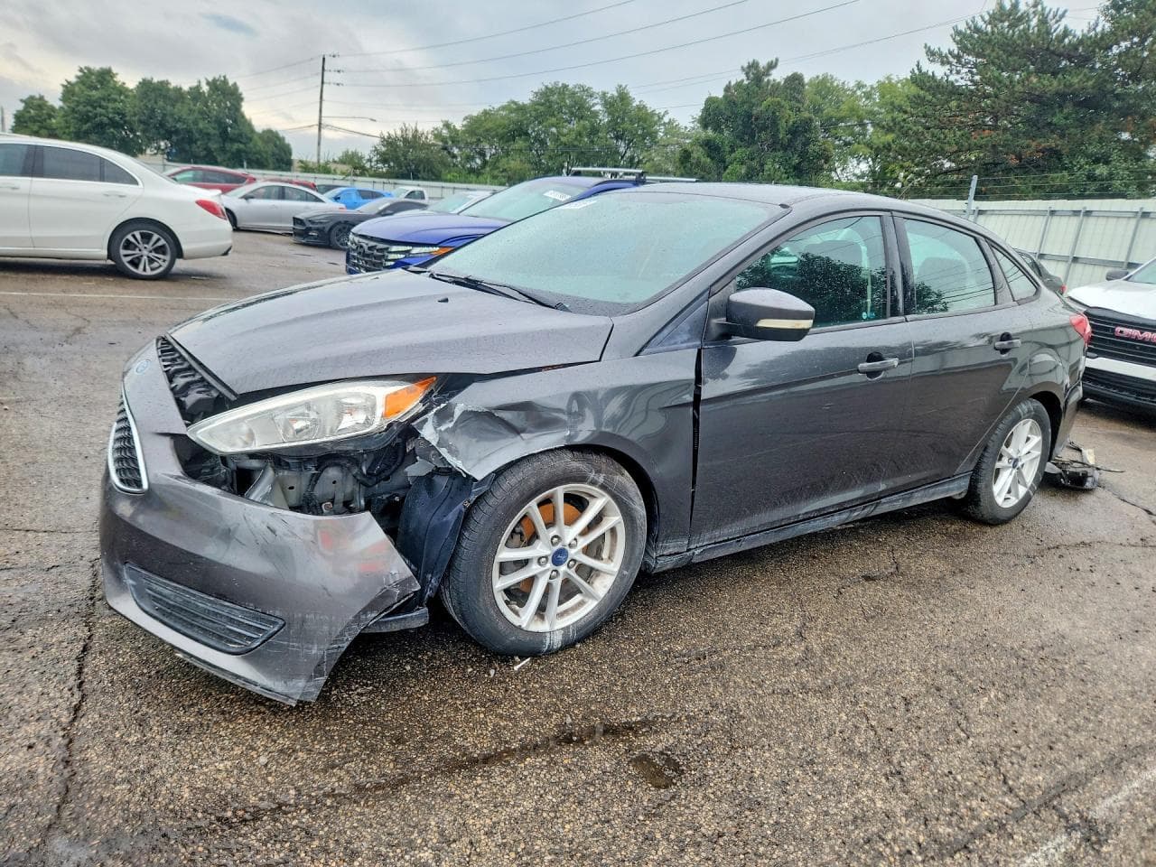 FORD FOCUS