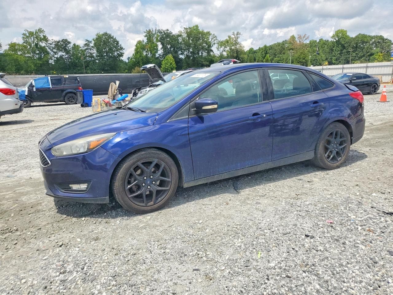 FORD FOCUS