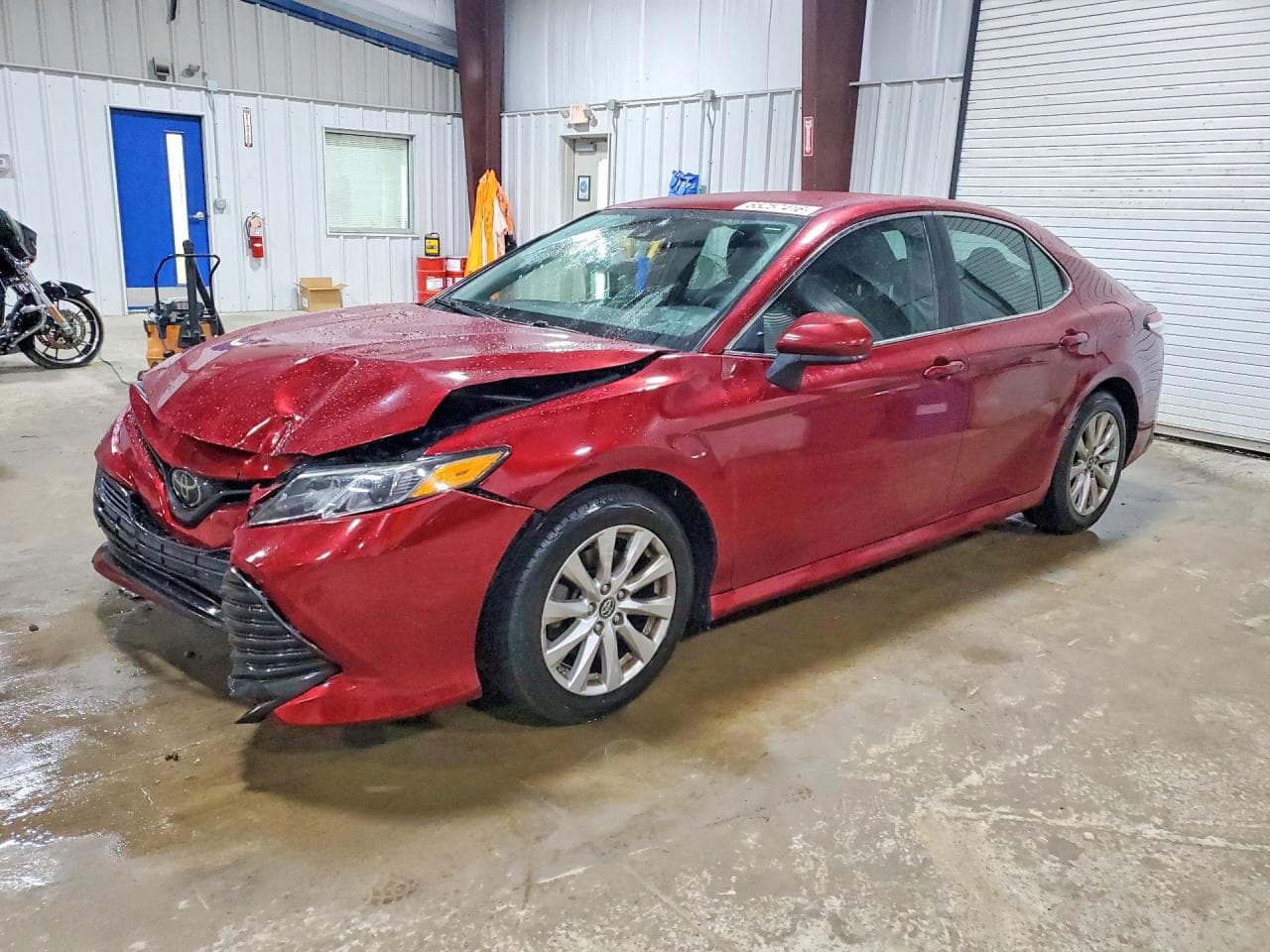 TOYOTA CAMRY