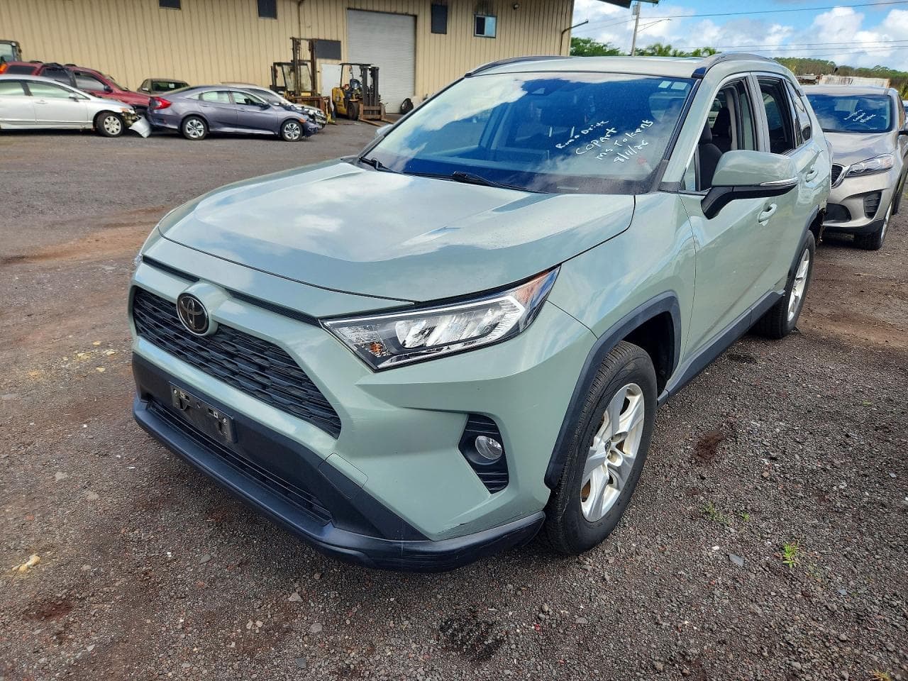 TOYOTA RAV4