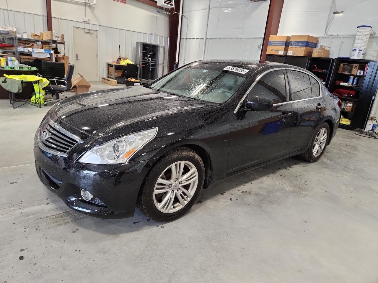 INFINITI G37 SEDAN