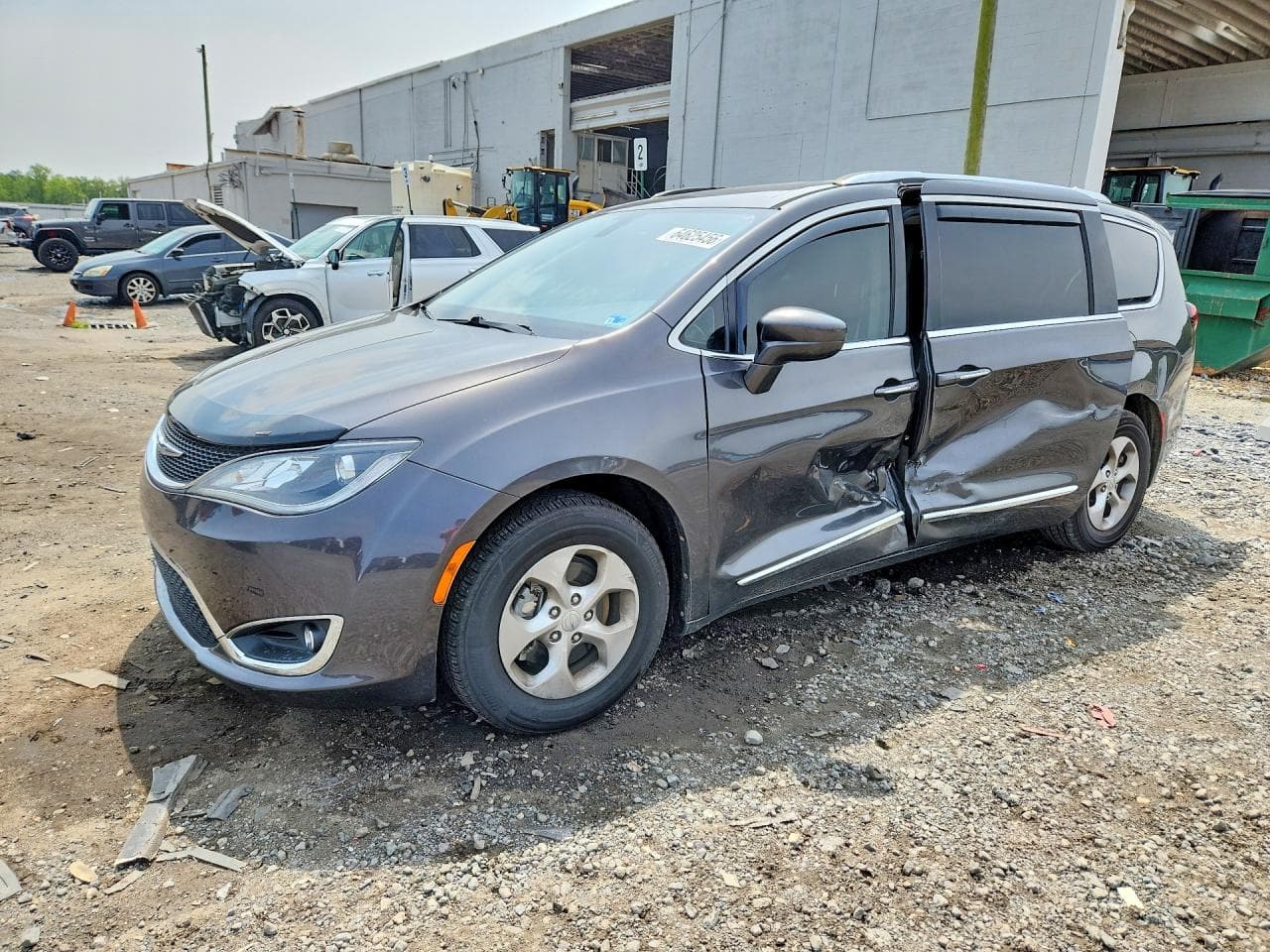 CHRYSLER PACIFICA