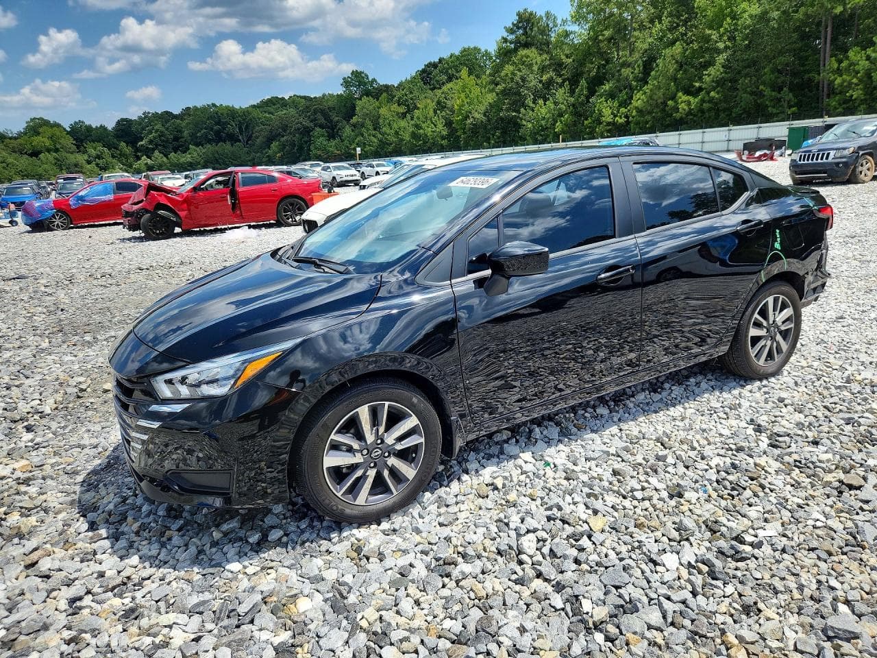 NISSAN VERSA