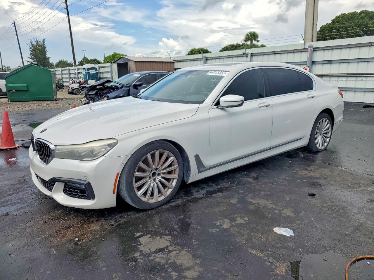BMW 740