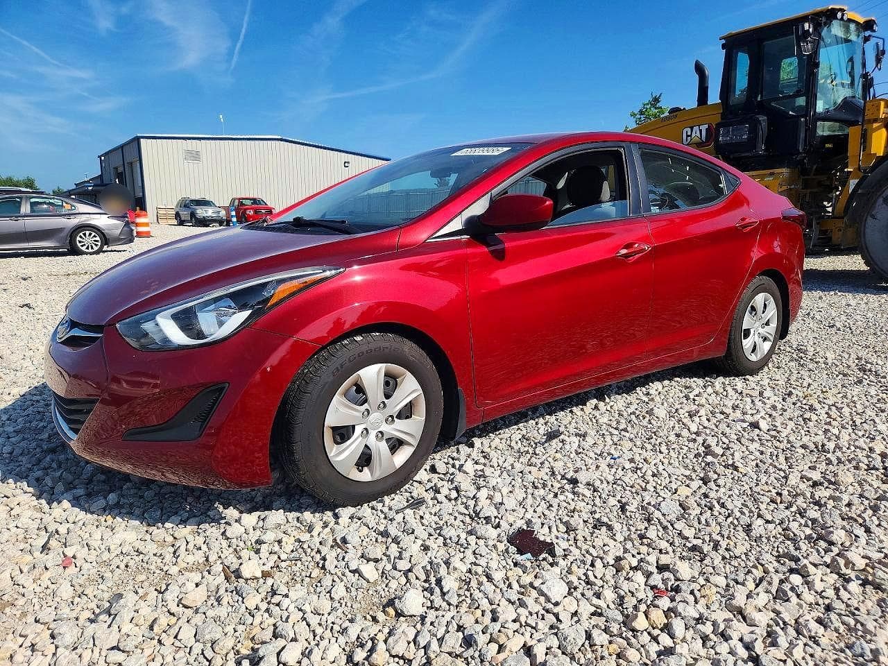 HYUNDAI ELANTRA