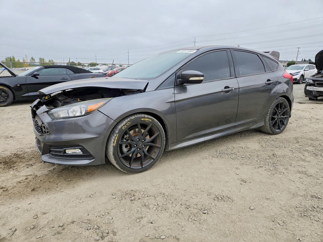 FORD FOCUS