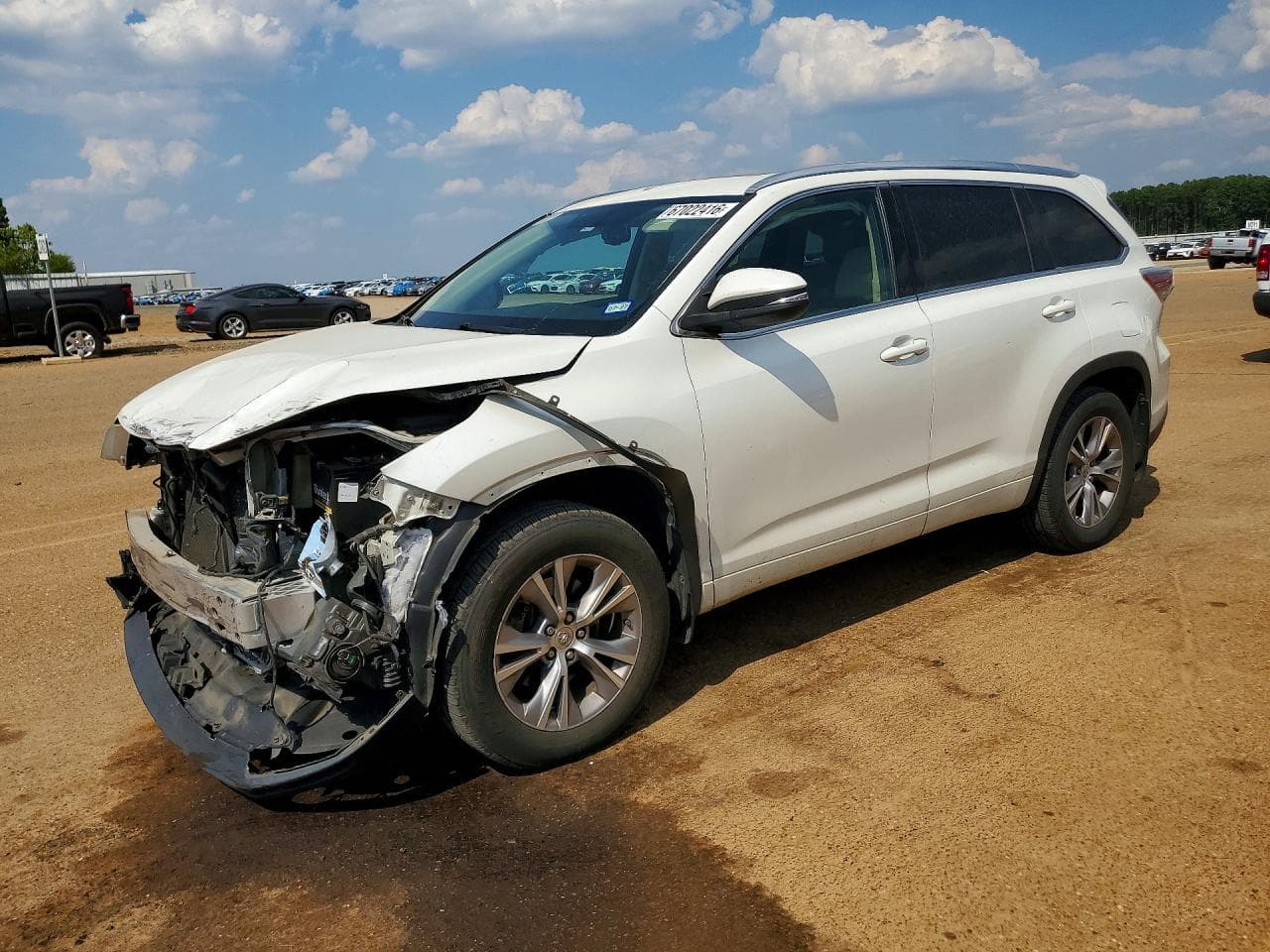 TOYOTA HIGHLANDER