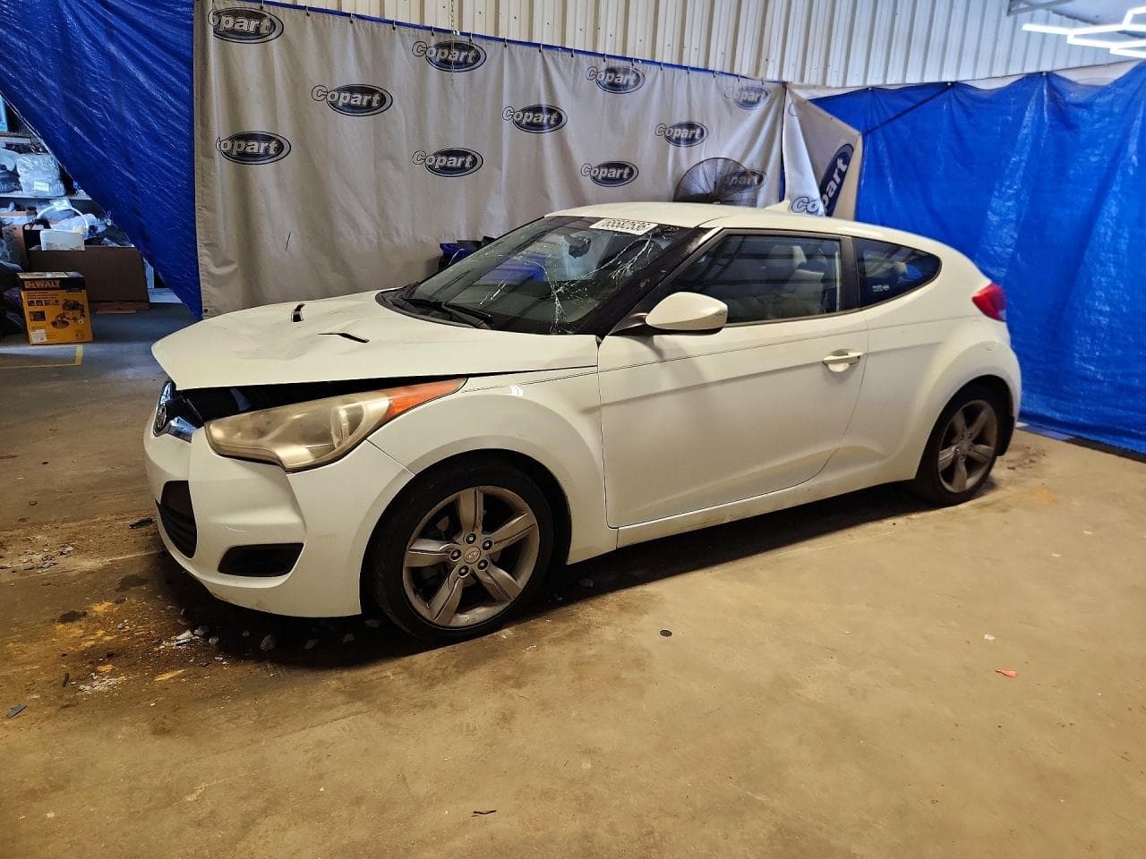 HYUNDAI VELOSTER
