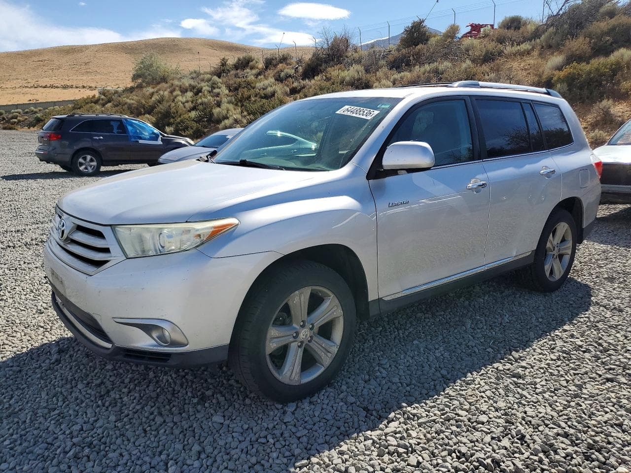 TOYOTA HIGHLANDER