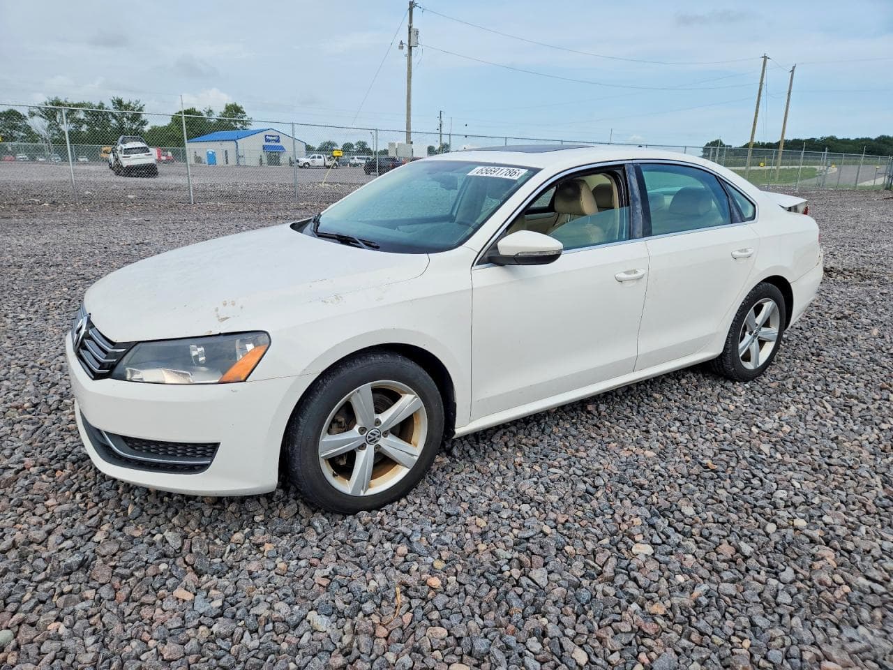 VOLKSWAGEN PASSAT
