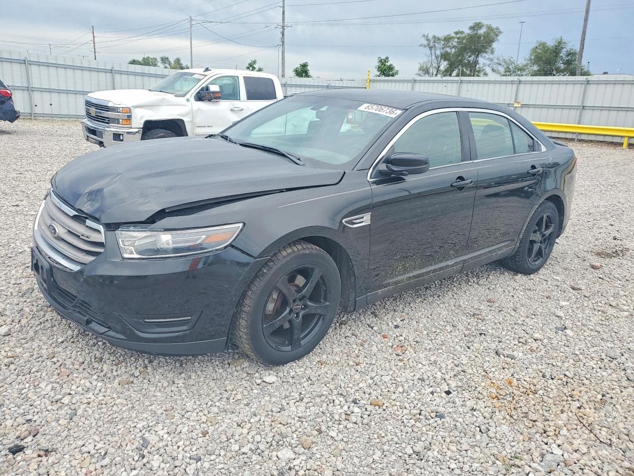 FORD TAURUS
