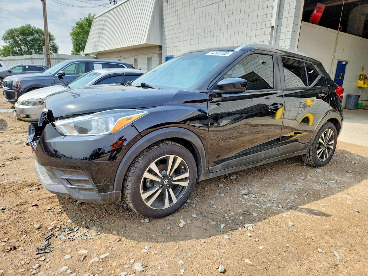 NISSAN KICKS