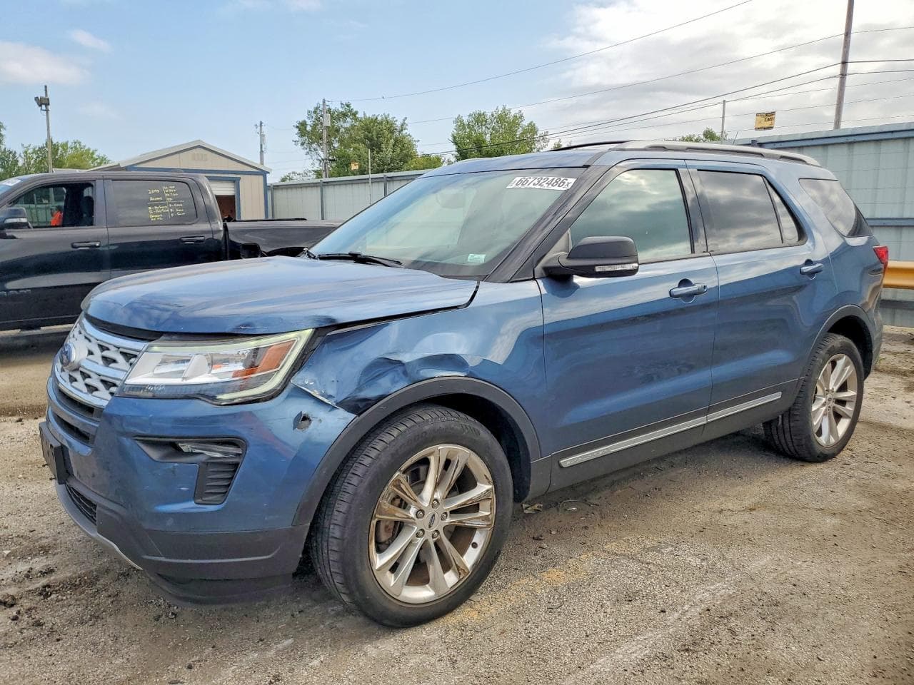 FORD EXPLORER