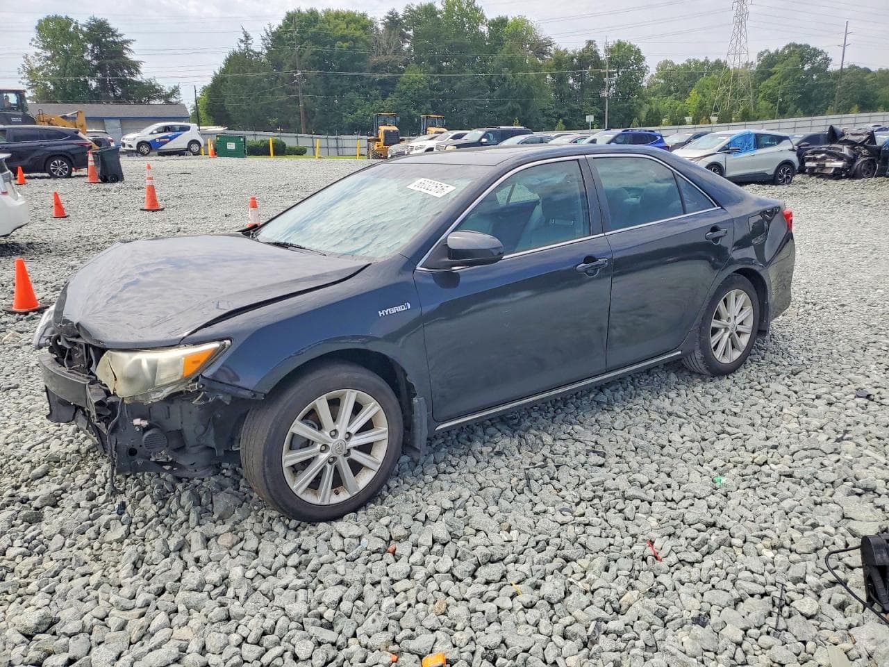 TOYOTA CAMRY SOLA