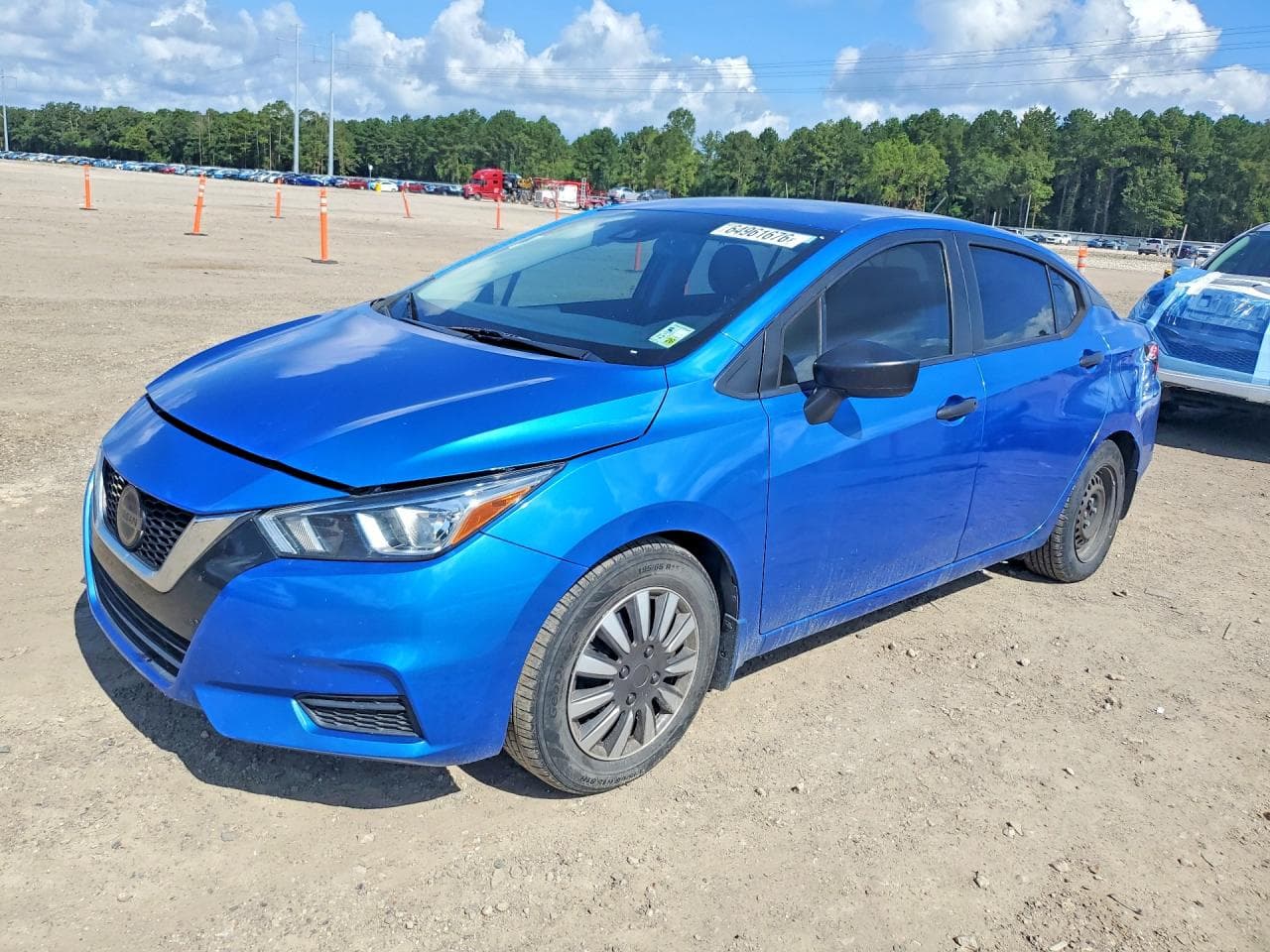 NISSAN VERSA