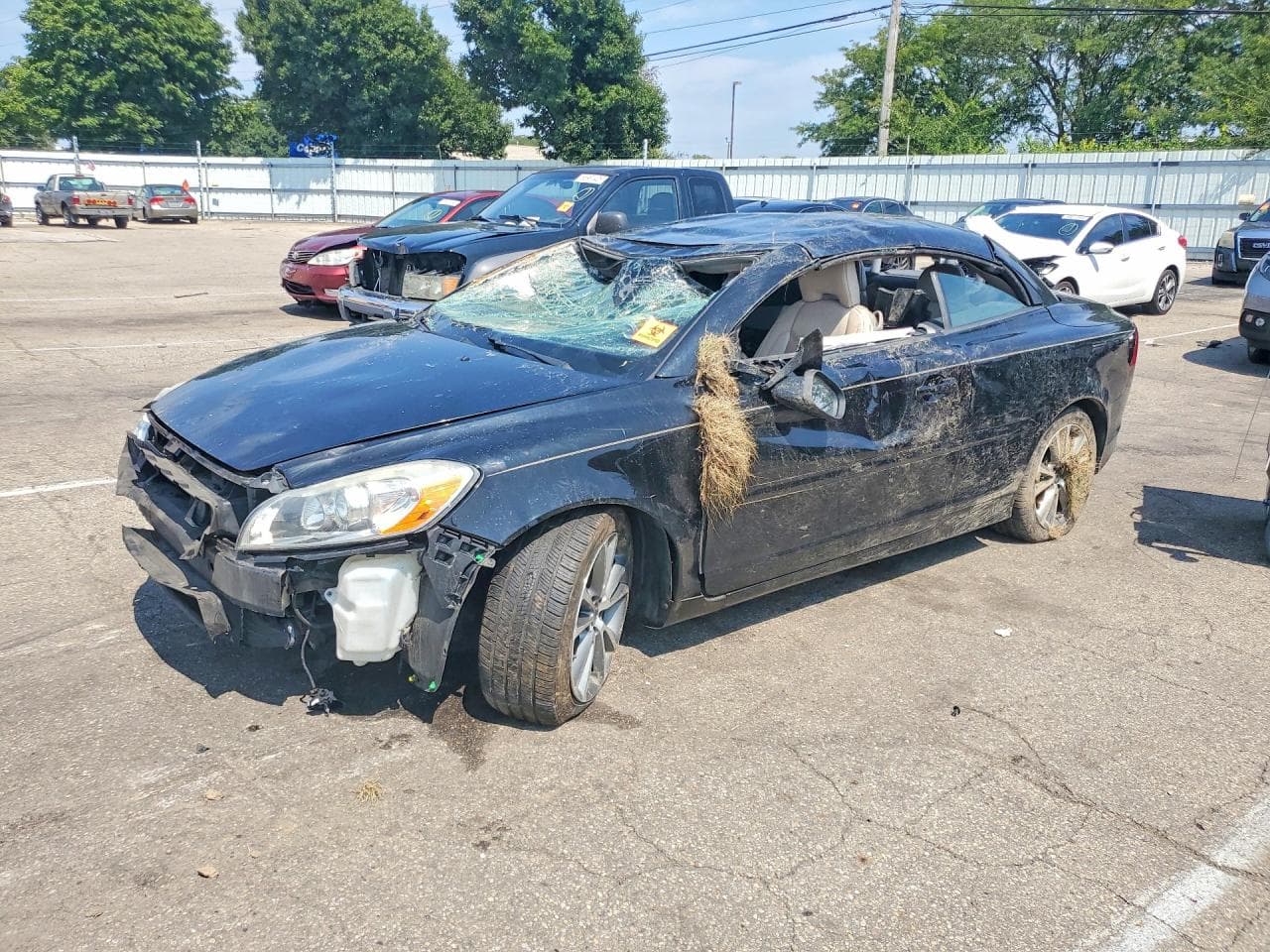 2011 VOLVO C70