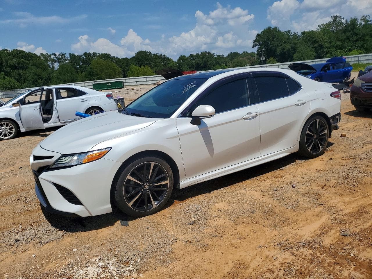 TOYOTA CAMRY