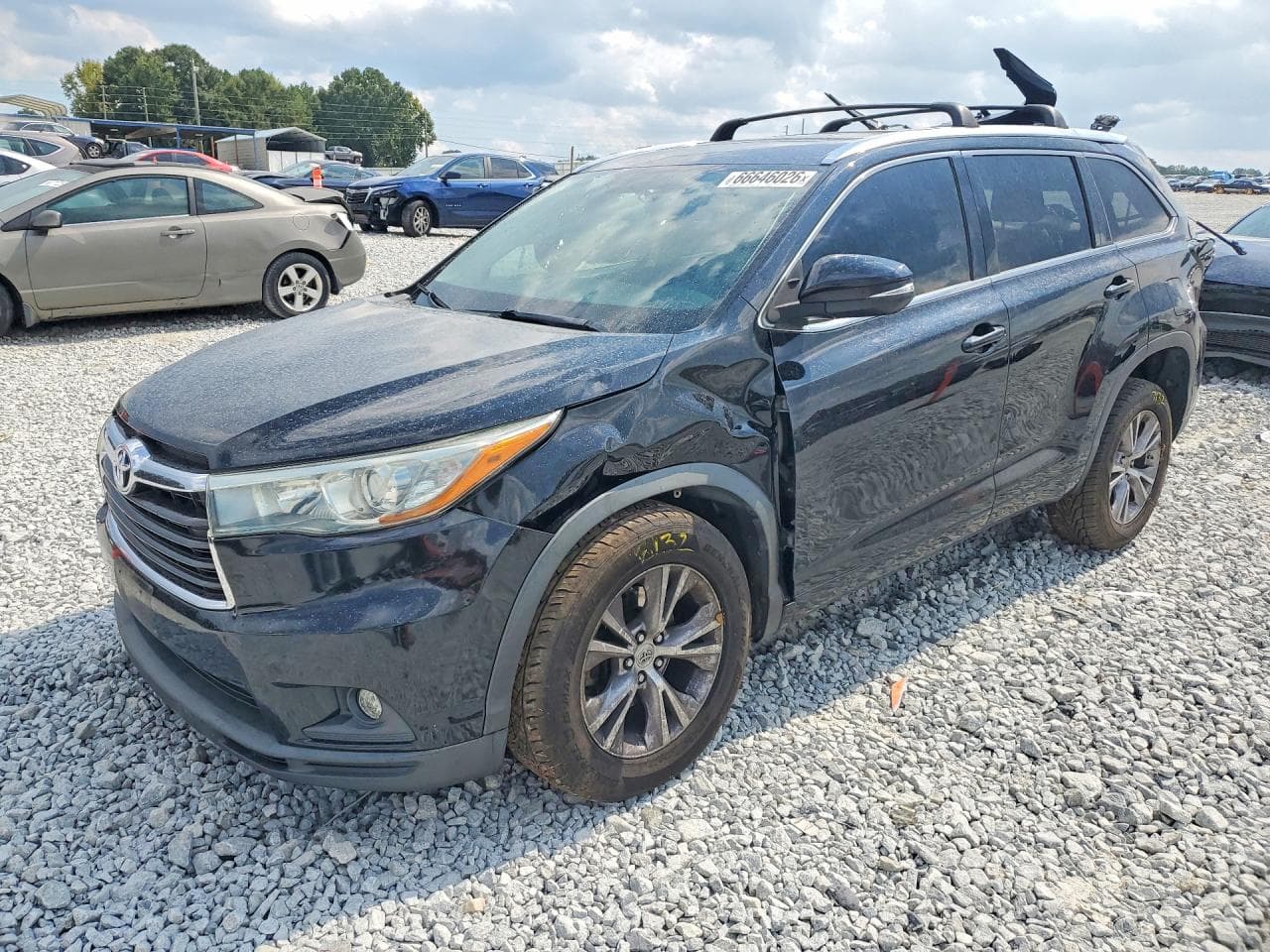 TOYOTA HIGHLANDER
