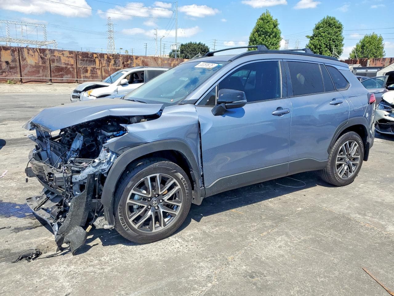 TOYOTA COROLLA CROSS