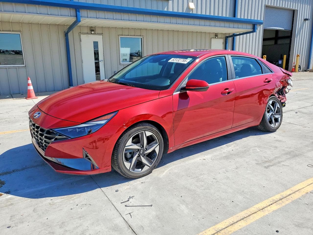 HYUNDAI ELANTRA