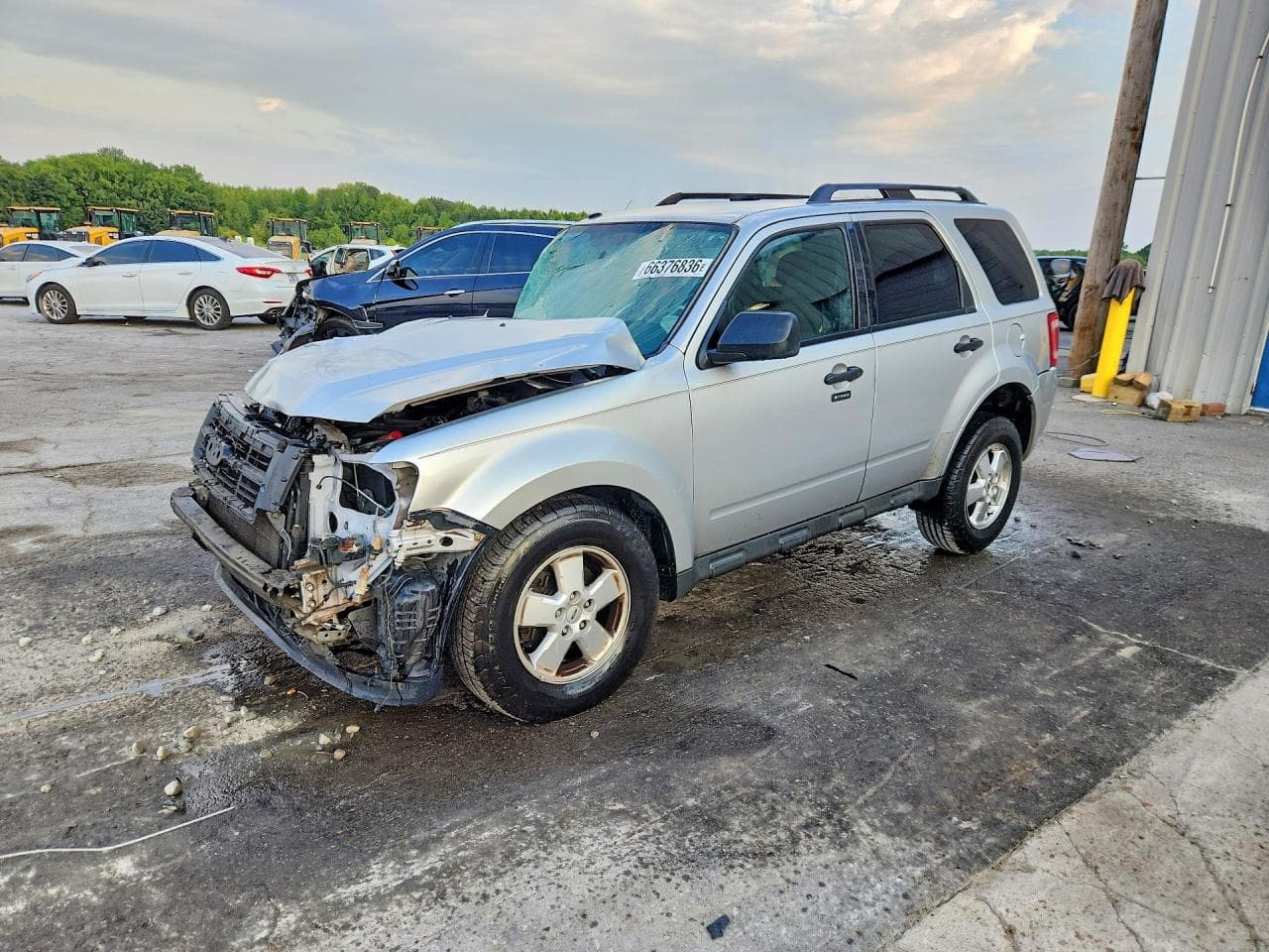 FORD ESCAPE