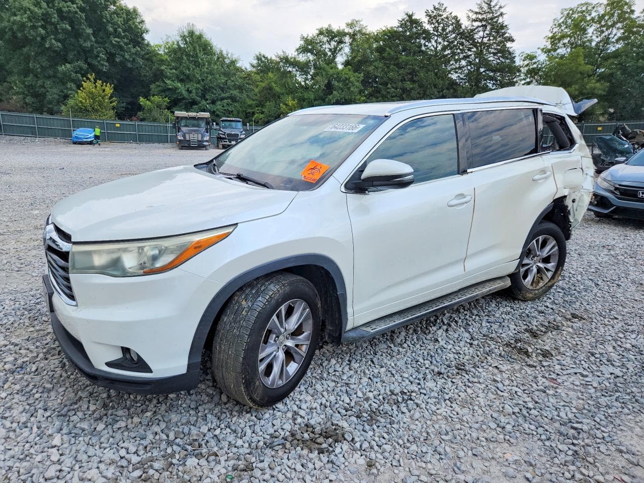 TOYOTA HIGHLANDER