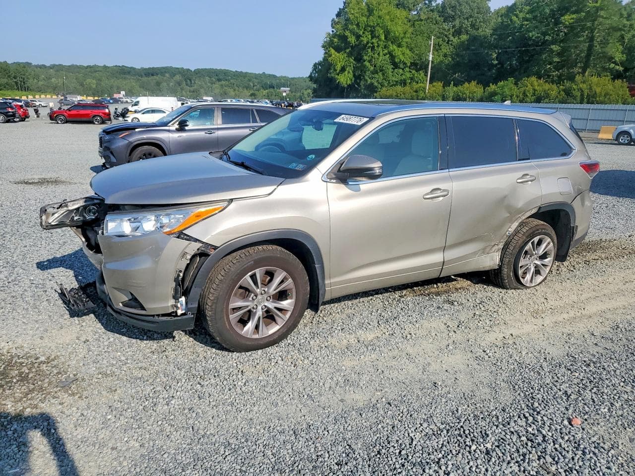 TOYOTA HIGHLANDER