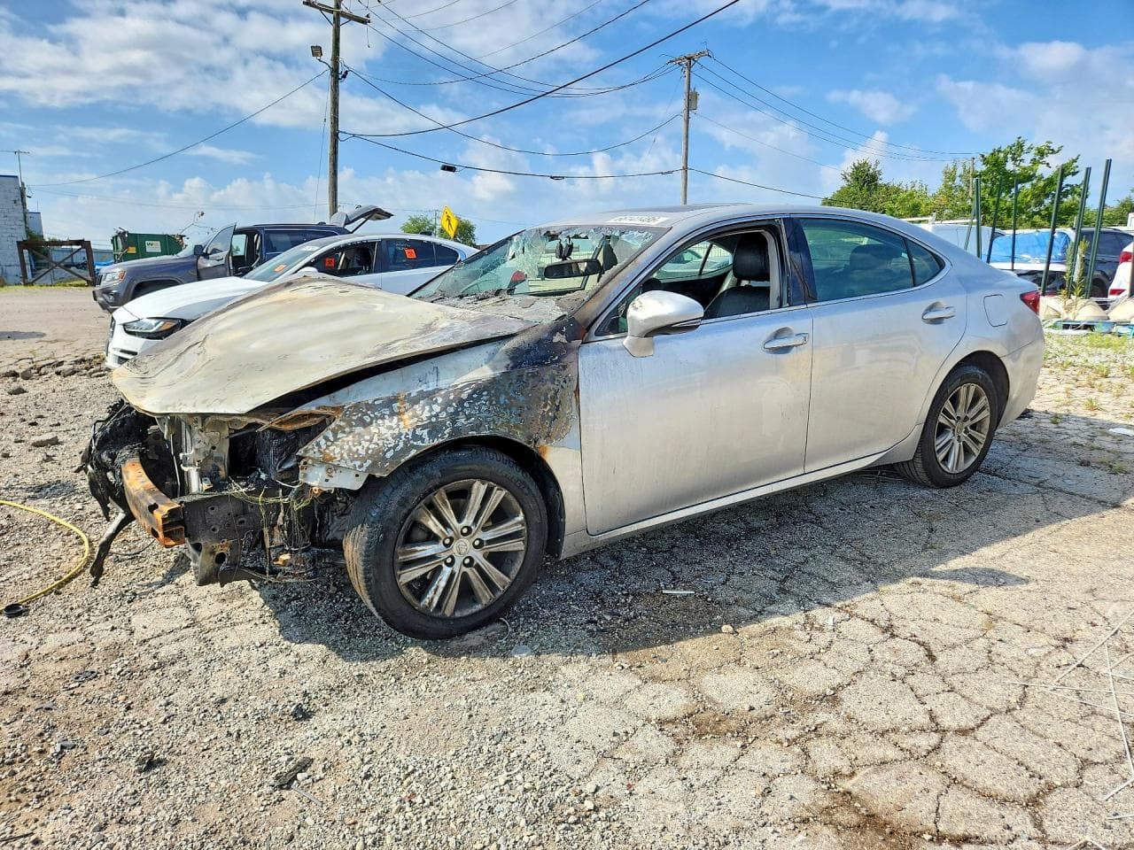 LEXUS ES