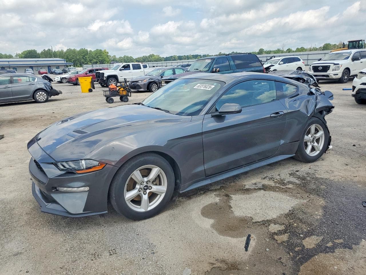 FORD MUSTANG