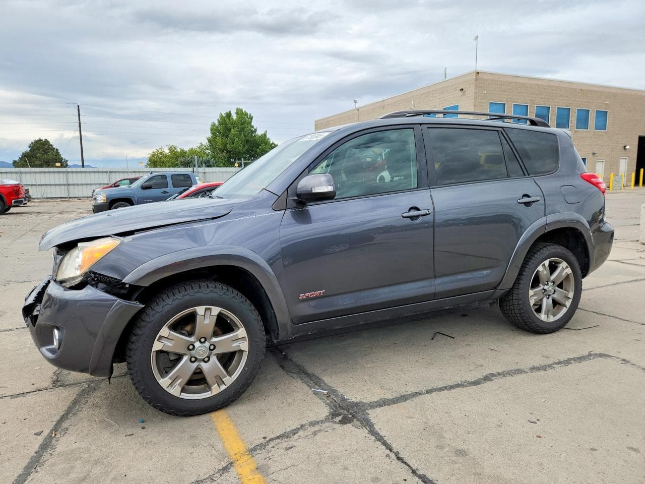 TOYOTA RAV4