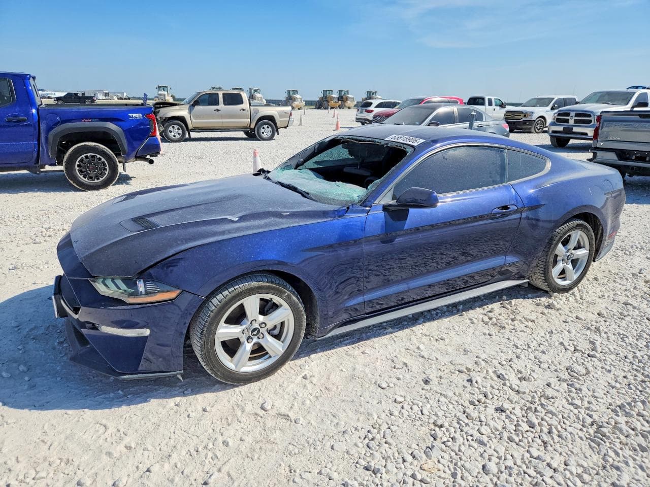 FORD MUSTANG