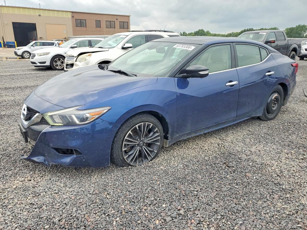 NISSAN MAXIMA