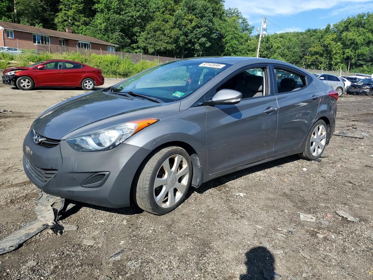 HYUNDAI ELANTRA