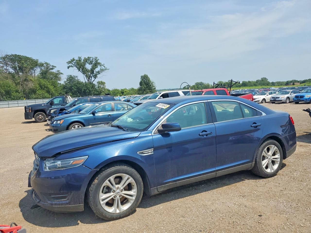 FORD TAURUS